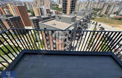 Sinpaş Finansşehir Palas Etabı 1+1 65 m2 Balkonlu Büyük Tip