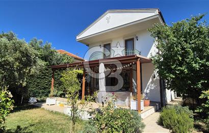 Ayvalık Sefa Çamlık'ta Müstakil Villa