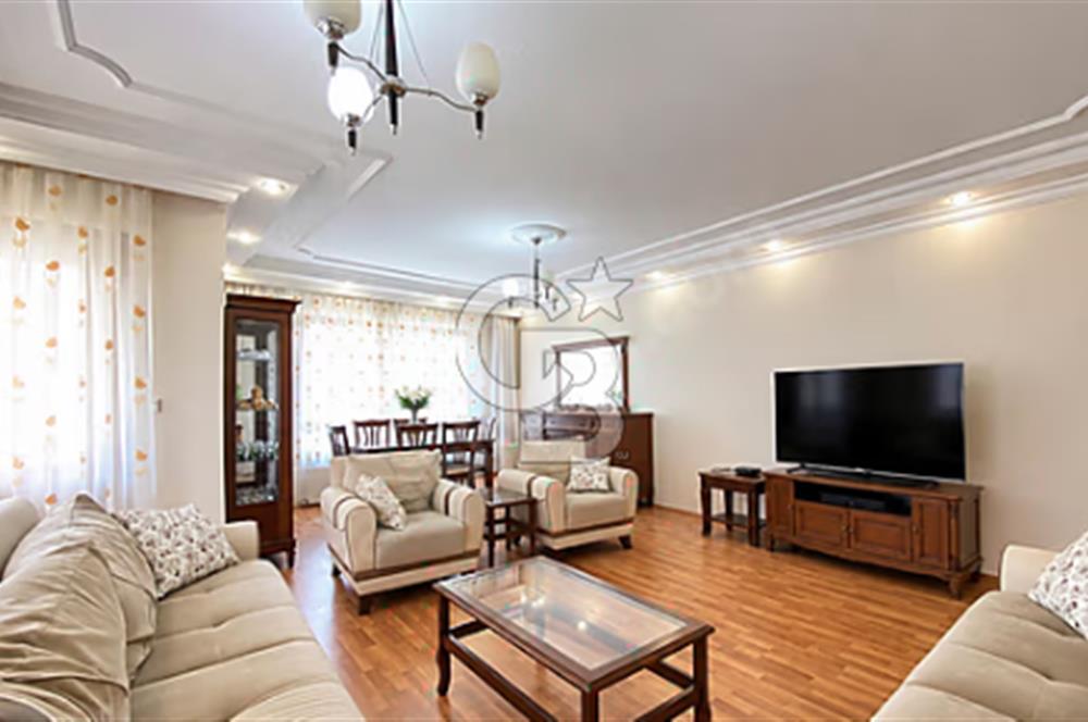 ÇANKAYA ÖVEÇLER VADİ PARK YANINDA 1059. CAD. SATILIK 4+1 DAİRE