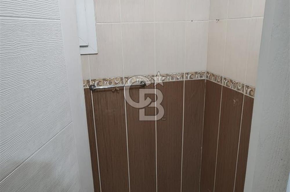 UĞUR MUMCU MAHALLESİN DE SATILIK ARAKAT 2+1 DAİRE