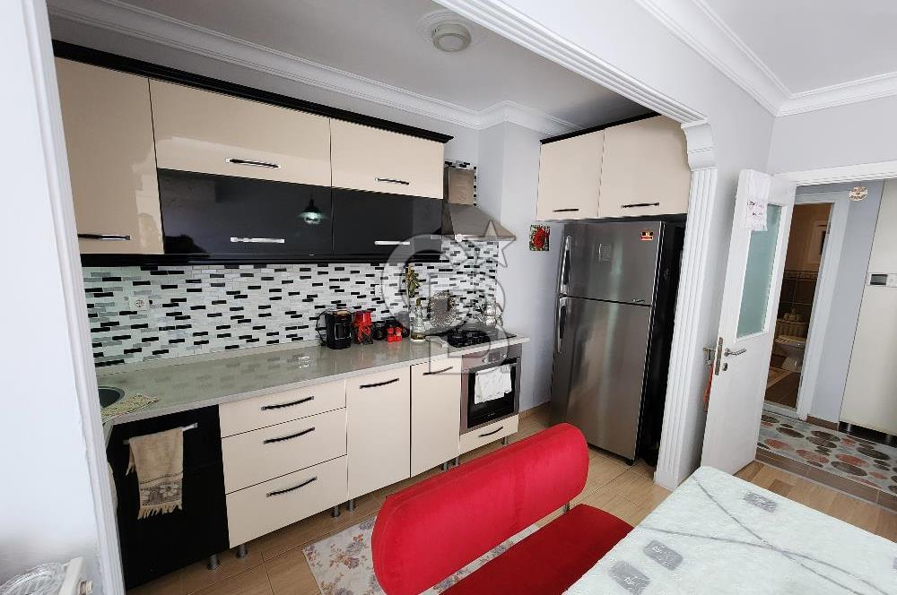 UĞUR MUMCU MAHALLESİN DE SATILIK ARAKAT 2+1 DAİRE