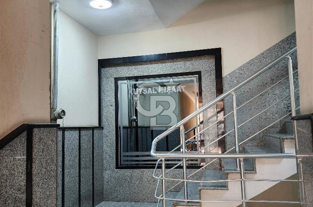 UĞUR MUMCU MAHALLESİN DE SATILIK ARAKAT 2+1 DAİRE