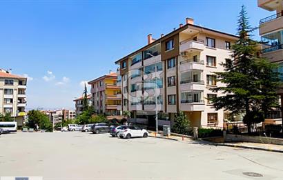 ÇANKAYA ÖVEÇLER VADİ PARK YANINDA 1059. CAD. SATILIK 4+1 DAİRE