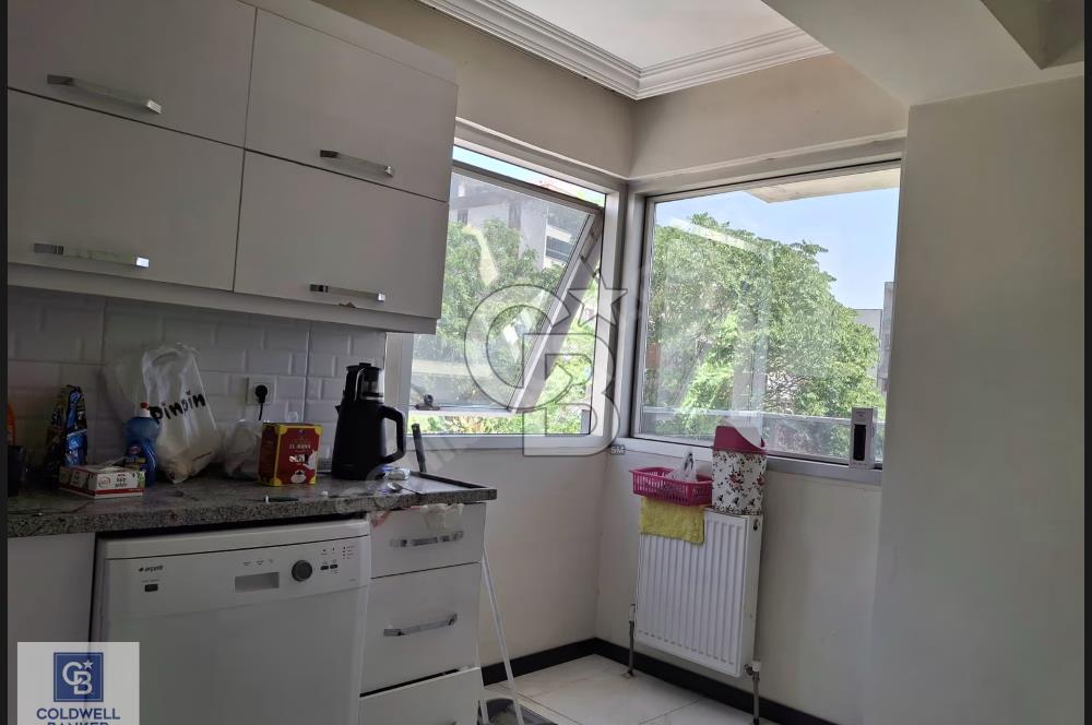 ALAYBEY GİRİŞ DENİZ MANZARALI ARAKAT DAİRE