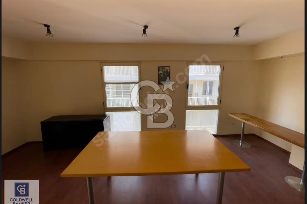 CUMHURİYET MEYDANI YAKINI İŞYERİNE UYGUN ÇİFT DAİRE