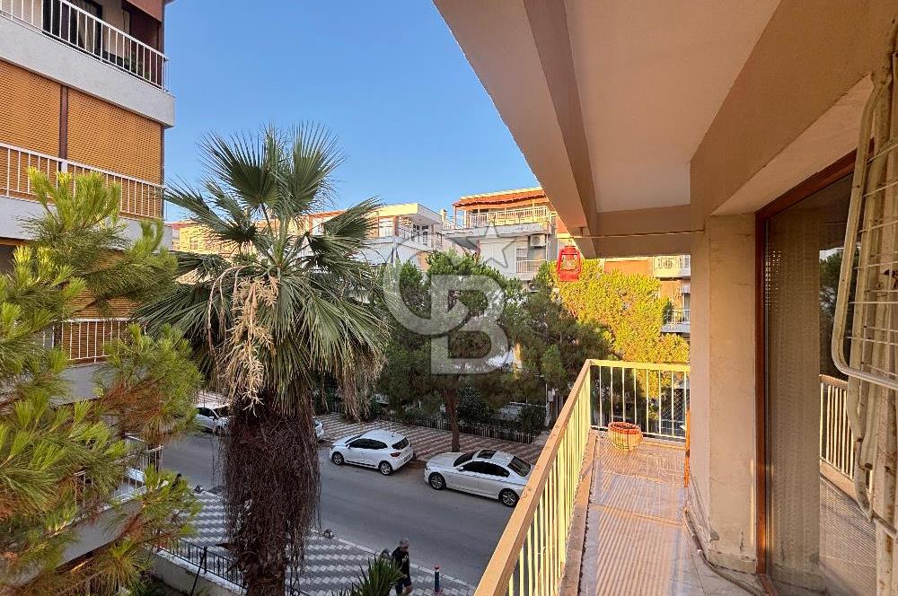 KARŞIYAKA AKSOYDA SAHİLE VE TRAMVAYA 2 DK | NET 100 M² LOKASYON