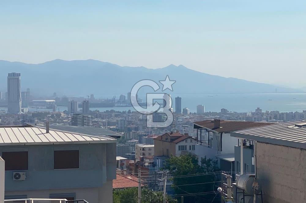 Bornova Atatürk Mahallesi'nde Satılık Deniz Manzaralı Müstakil Komple Bina