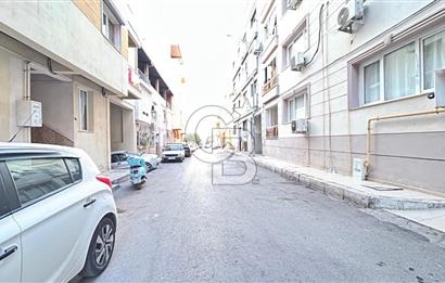İzmir, Küçük Çiğli'de 3+2 Teraslı Çatı Dubleks