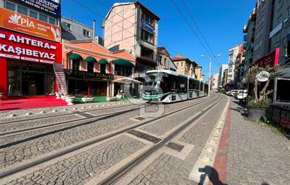 İZMİT ÇARŞI MERKEZ HALKEVİNDE KİRALIK 1+1 ARA KAT DAİRE