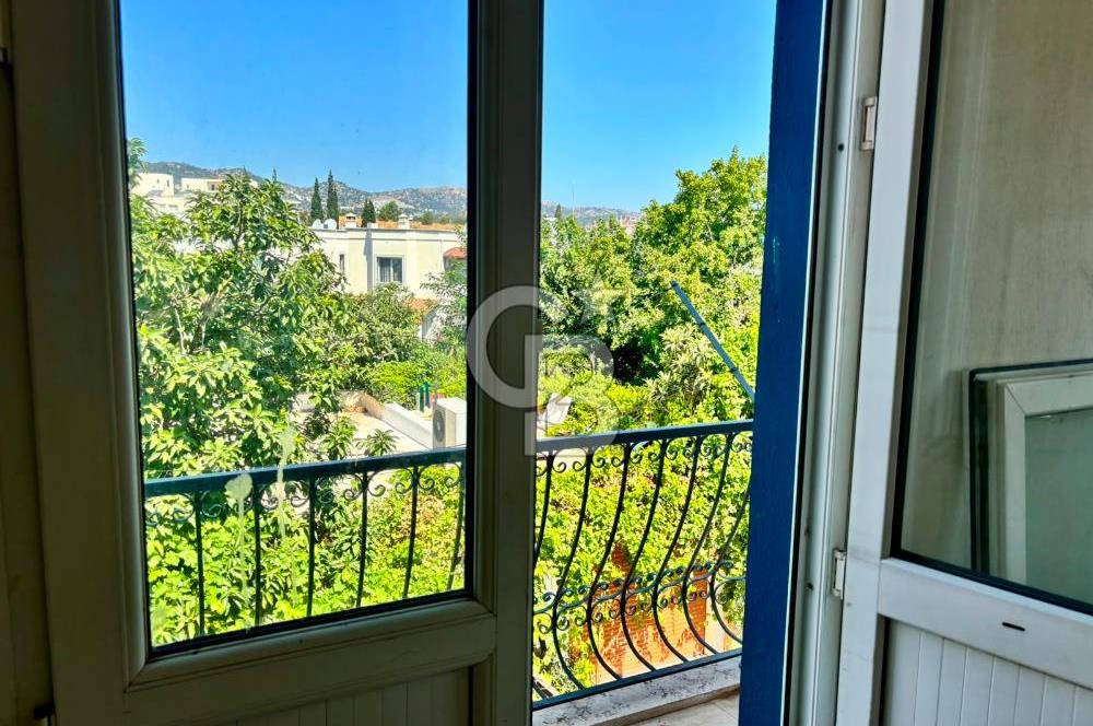 BODRUM ORTAKENT' TE ANA YOLA CEPHELİ İŞYERİ 2+1