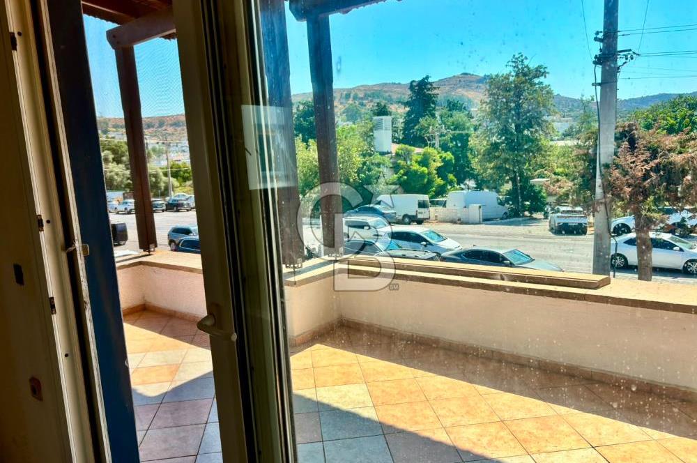 BODRUM ORTAKENT' TE ANA YOLA CEPHELİ İŞYERİ 2+1