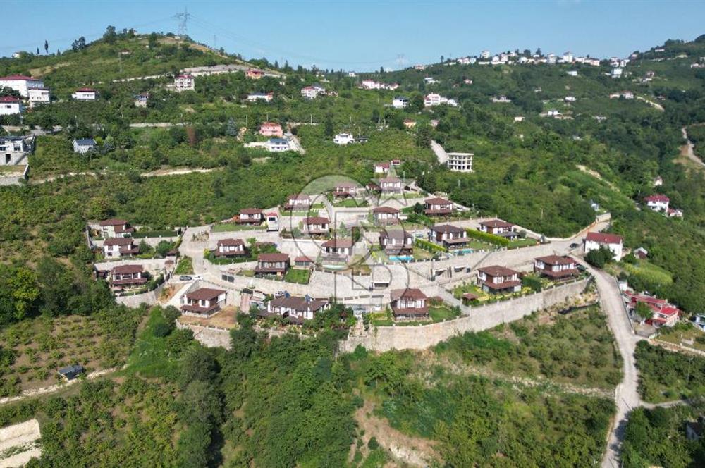 CB LİKA'DAN DOĞA MANZARALI SATILIK LÜKS TAŞ VİLLA
