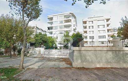 Avcılar Sahilde 2+1 Denize Sıfır Deniz Manzaralı Geniş Daire