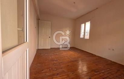 Kuşadası İkiçeşmelik Site İçinde Satılık 2+1 Daire