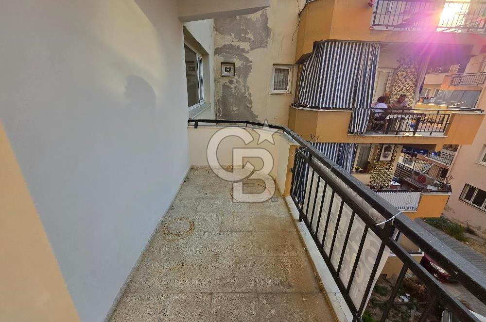 Kuşadası İkiçeşmelik Site İçinde Satılık 2+1 Daire