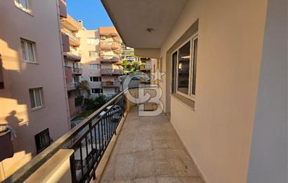 Kuşadası İkiçeşmelik Site İçinde Satılık 2+1 Daire