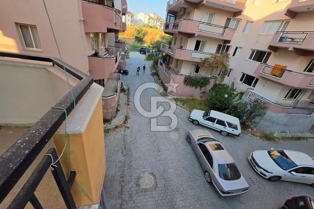Kuşadası İkiçeşmelik Site İçinde Satılık 2+1 Daire