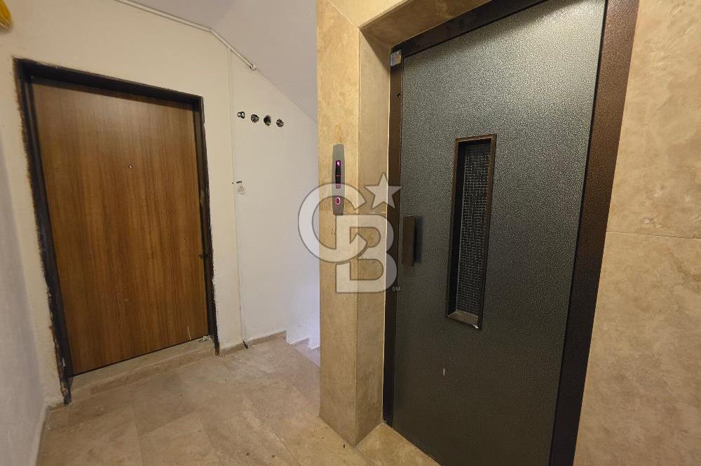 Kuşadası İkiçeşmelik Site İçinde Satılık 2+1 Daire