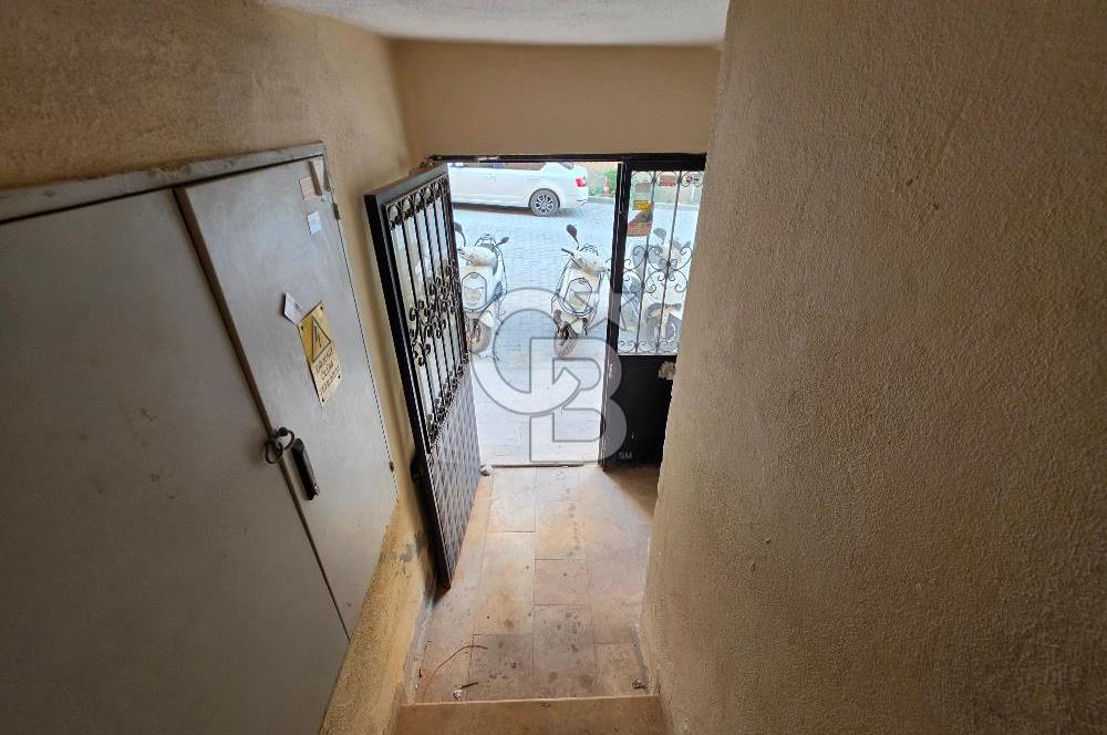 Kuşadası İkiçeşmelik Site İçinde Satılık 2+1 Daire