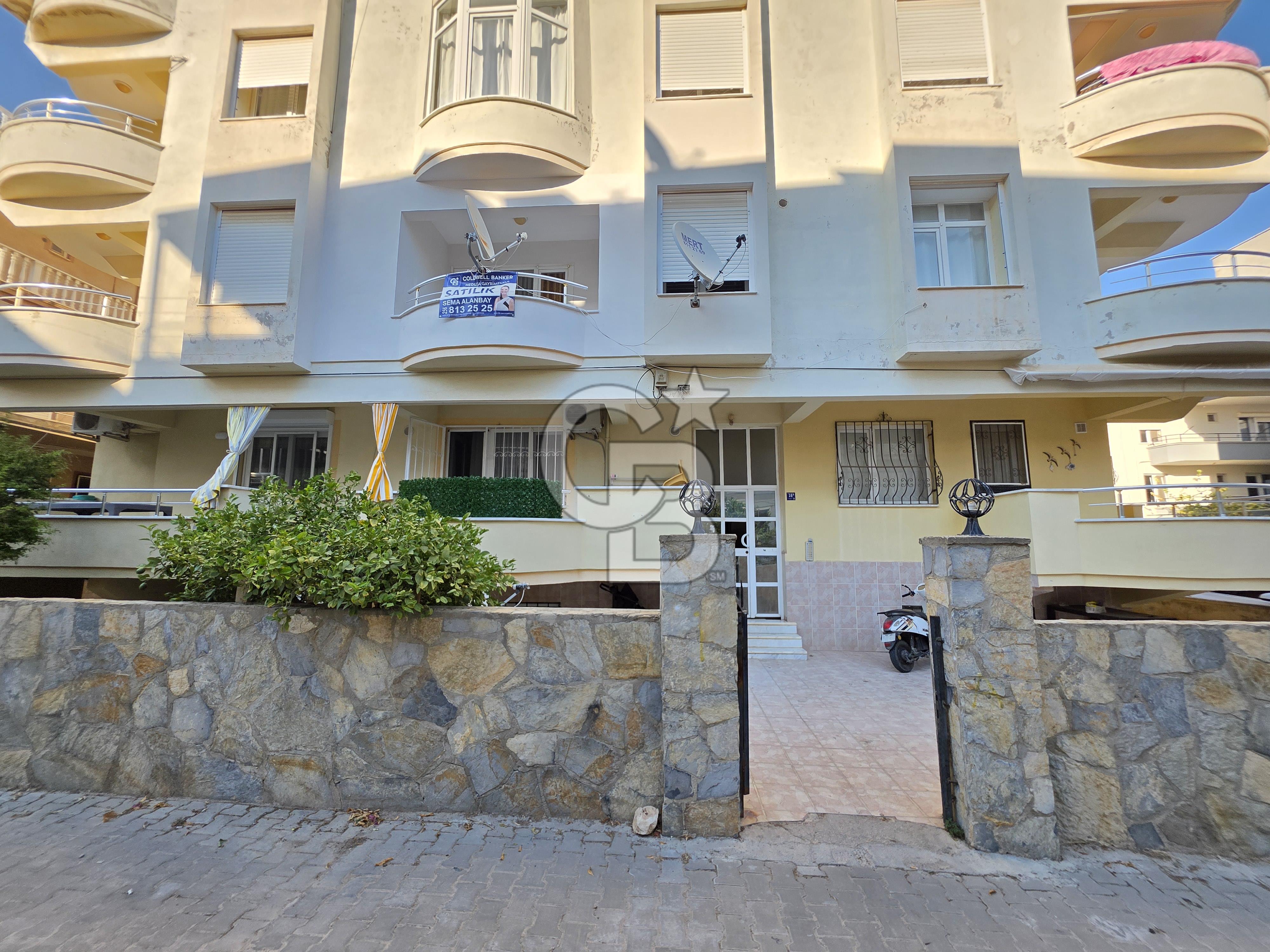 SATILIK AMARİKAN KOLEJİNİN YANI 2+1 ÖN CEPHE DAİRE