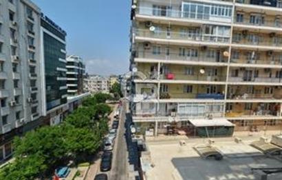 tahıl pazarında markantalyanın karşısında satılık ofis