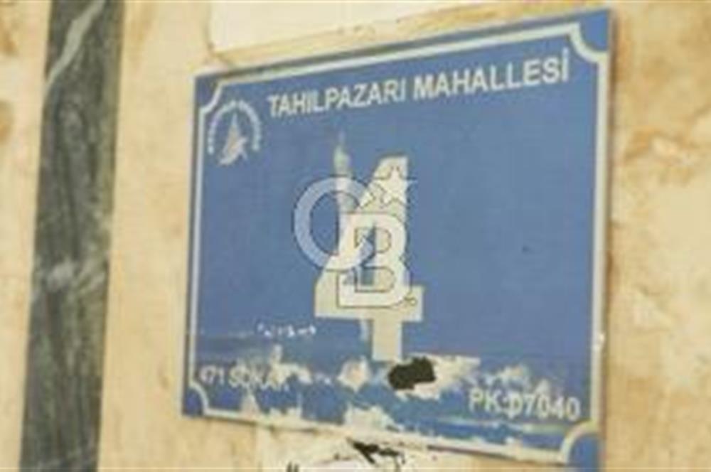 tahıl pazarında markantalyanın karşısında satılık ofis