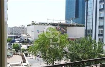 tahıl pazarında markantalyanın karşısında satılık ofis