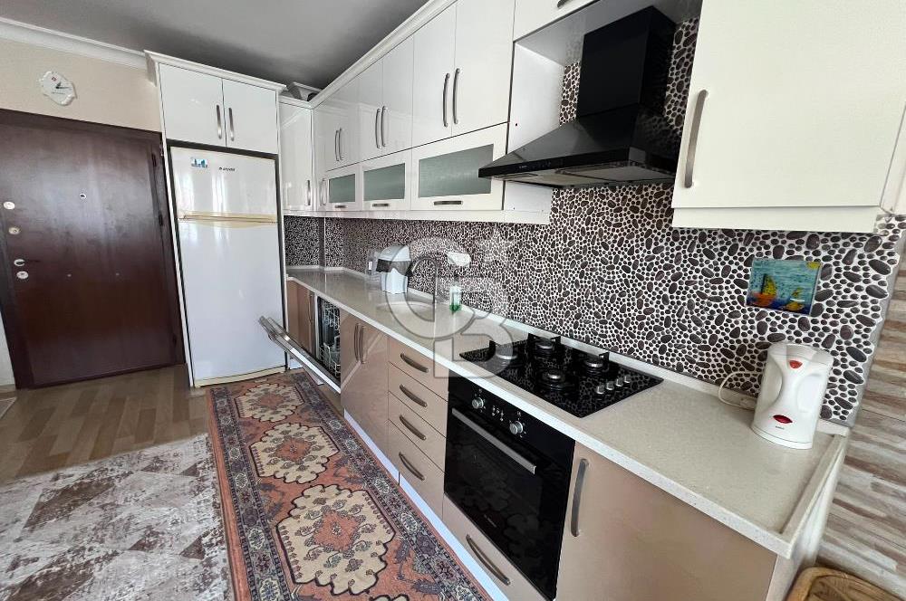 Yenifoça Site İçerisinde Eşyalı Kiralık 2+1 Daire
