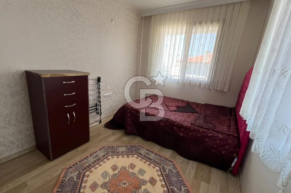 Yenifoça Site İçerisinde Eşyalı Kiralık 2+1 Daire