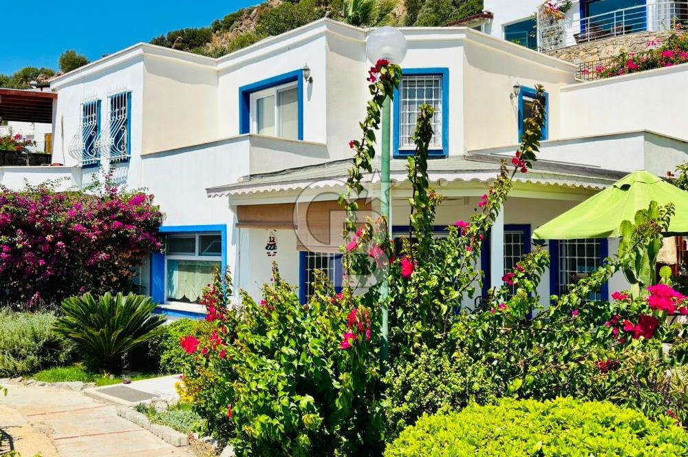 BODRUM GÜMÜŞLÜK KARDAK EVLERİ' nde DENİZ MANZARALI 3+1 VİLLA