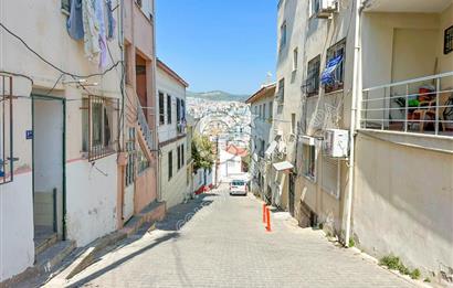 KUŞADASI MERKEZDE ARAKAT 2+1 TEMİZ DAİRE