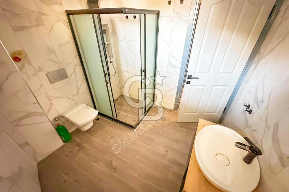 KUŞADASI MERKEZDE ARAKAT 2+1 TEMİZ DAİRE