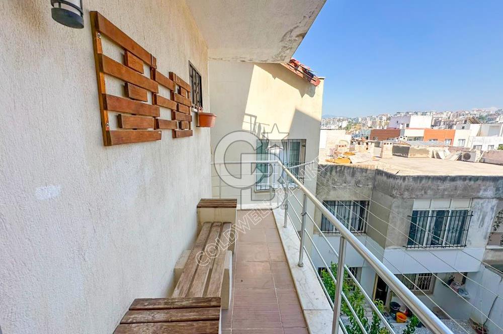 KUŞADASI MERKEZDE ARAKAT 2+1 TEMİZ DAİRE