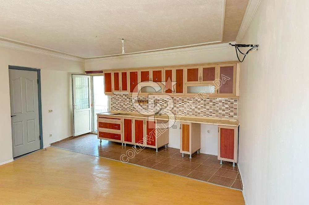 KUŞADASI MERKEZDE ARAKAT 2+1 TEMİZ DAİRE