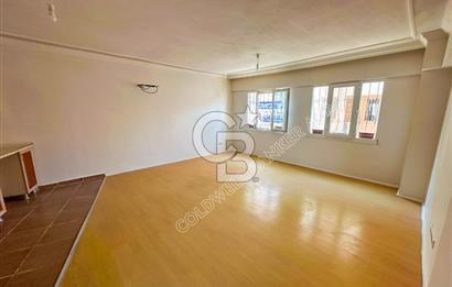 KUŞADASI MERKEZDE ARAKAT 2+1 TEMİZ DAİRE