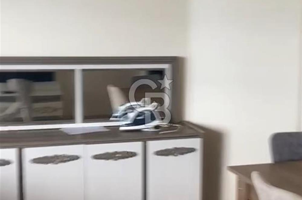 Avcılar Sahilde 2+1 Denize Sıfır Deniz Manzaralı Geniş Daire