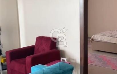 Avcılar Sahilde 2+1 Denize Sıfır Deniz Manzaralı Geniş Daire