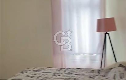 Avcılar Sahilde 2+1 Denize Sıfır Deniz Manzaralı Geniş Daire