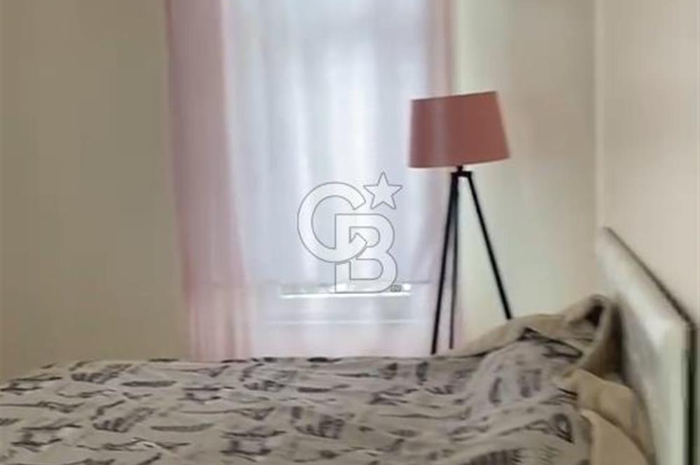 Avcılar Sahilde 2+1 Denize Sıfır Deniz Manzaralı Geniş Daire