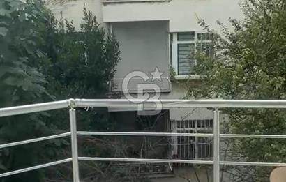 Avcılar Sahilde 2+1 Denize Sıfır Deniz Manzaralı Geniş Daire