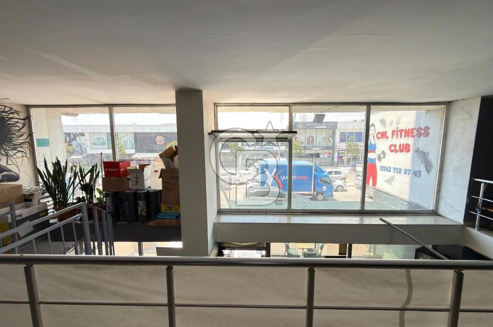 ÇAYIROVA FATİH CADDESİ'NDE 500 M2 3 KATLI SATILIK MAĞAZA