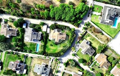 Venüs Bağdatlı'dan İtokent Sitesi Özel Konumlu 6+1 Villa Satılık