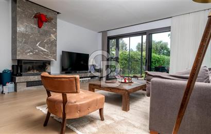 Güzelbahçe Yelki'de Site İçinde Havuzlu Lüks Villa Satılık
