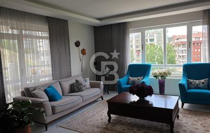 Çankaya Akpınar'da Satılık 3+1 Ebeveyn Banyolu Daire KİLERLİ