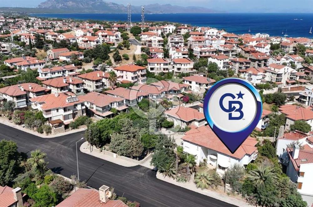 Datça Merkezde Satılık Deniz Manzaralı Bahçeli Müstakil
