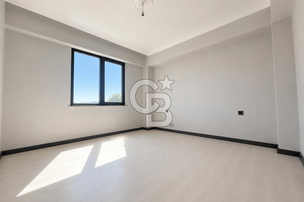 ÇANAKKELE LAPSEKİ ÇARDAKTA SIFIR 2+1 SATILIK DAİRE