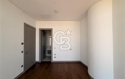 SPINE TOWER MASLAK YÜKSEK KAT BOĞAZ MANZARALI 2+1 SATILIK DAİRE