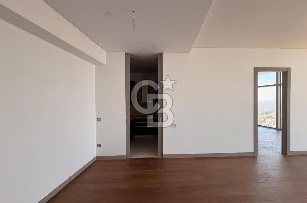 SPINE TOWER MASLAK YÜKSEK KAT BOĞAZ MANZARALI 2+1 SATILIK DAİRE