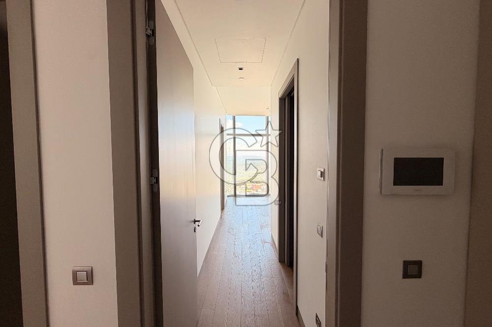 SPINE TOWER MASLAK YÜKSEK KAT BOĞAZ MANZARALI 2+1 SATILIK DAİRE