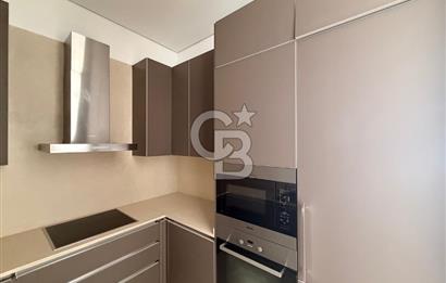 SPINE TOWER MASLAK YÜKSEK KAT BOĞAZ MANZARALI 2+1 SATILIK DAİRE